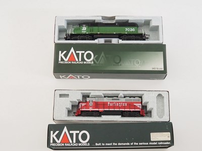 Lot 249 - A pair of KATO HO gauge American outline...