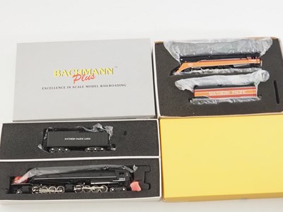 Lot 263 - A pair of HO gauge American outline steam...