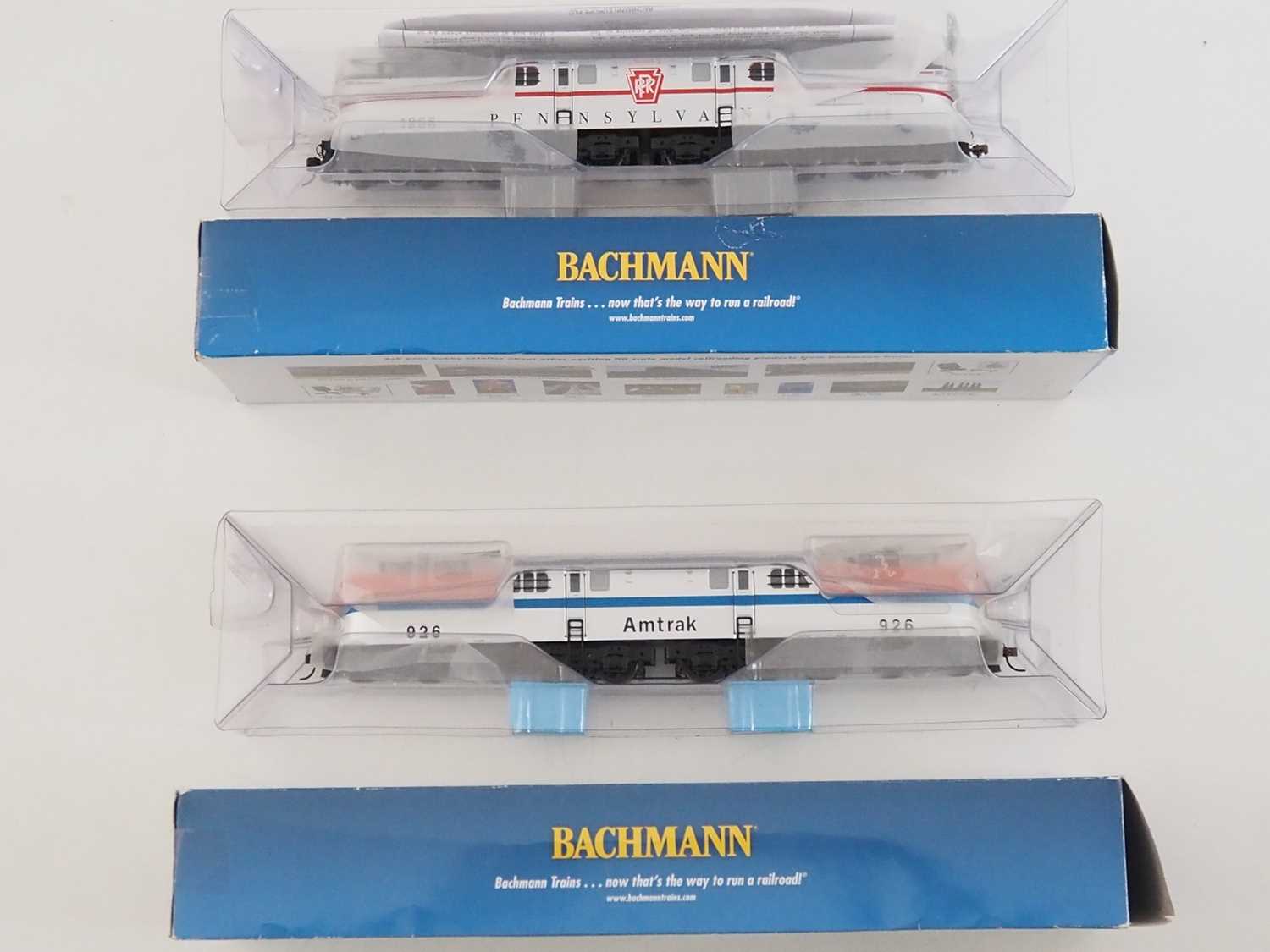 Lot 266 - A pair of BACHMANN HO gauge American outline...