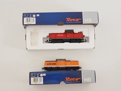 Lot 286 - A pair of ROCO HO gauge German outline diesel...