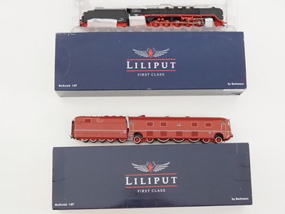 Lot 294 - A pair of LILIPUT HO gauge German outline...