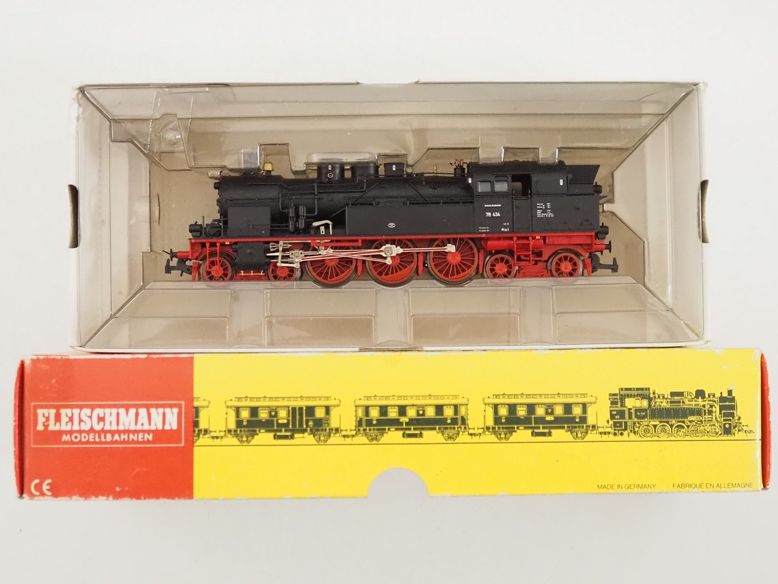 Lot 295 - A Group Of FLEISCHMANN HO Gauge German