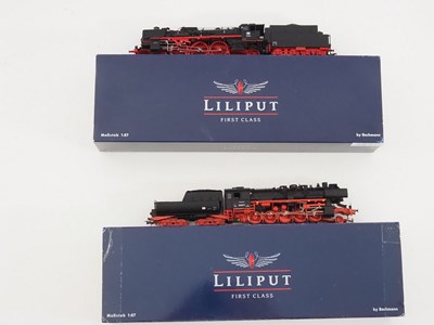 Lot 296 - A pair of LILIPUT HO gauge German outline...