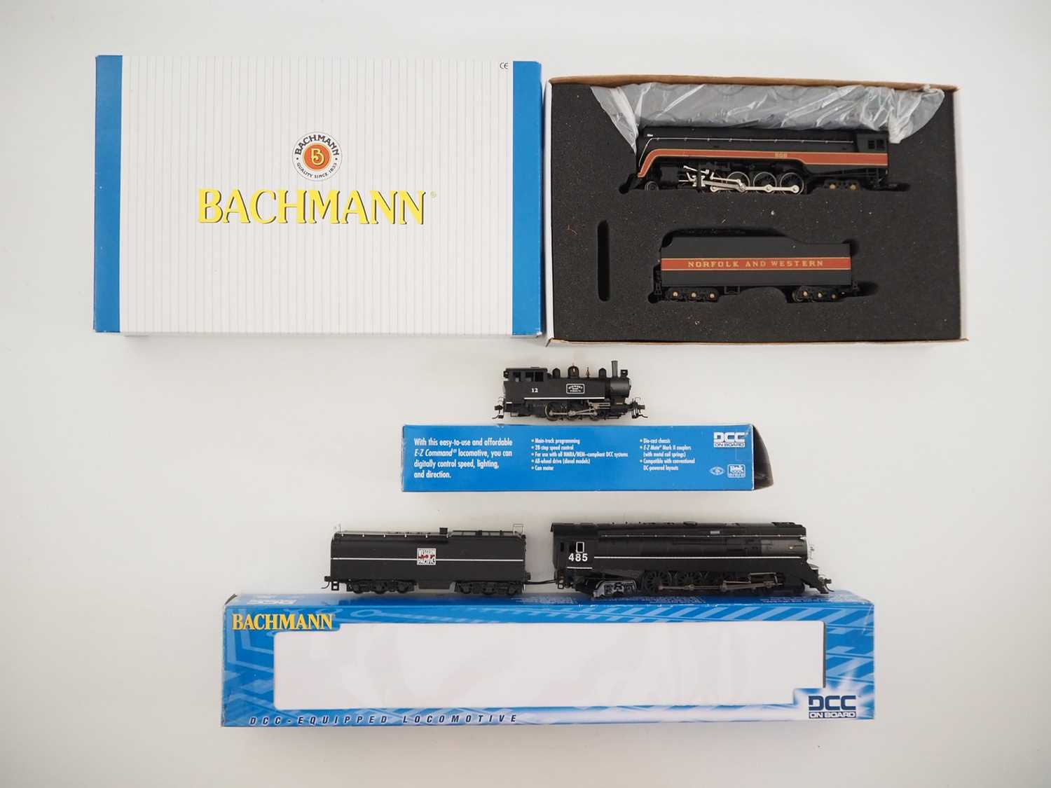 Lot 299 - A group of BACHMANN HO gauge American outline...