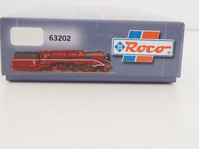 Lot 303 - A ROCO HO gauge German outline 63202 BR18...
