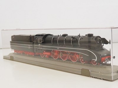 Lot 309 - A ROCO HO gauge German outline 62192 BR10...