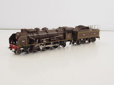 Lot 317 - A RIVAROSSI HO gauge French outline 1337...