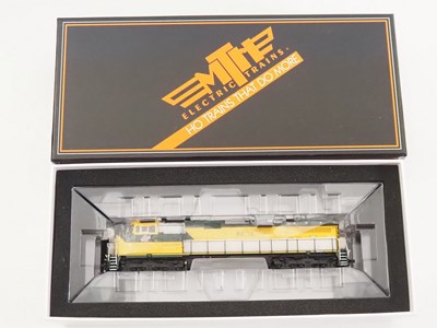 Lot 324 - An MTH HO gauge American outline 80-2296-0...