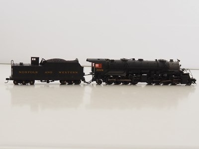 Lot 325 - A PROTO 2000 Heritage Steam Collection HO...