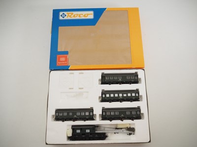 Lot 328 - A ROCO HO gauge German outline 41084...