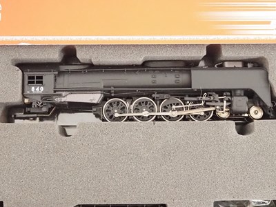 Lot 333 - A RIVAROSSI HO gauge American outline R5473...