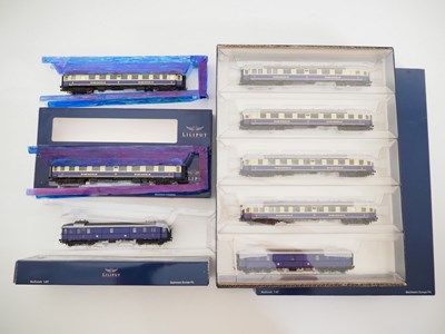 Lot 338 - A LILIPUT HO gauge German outline L382003...