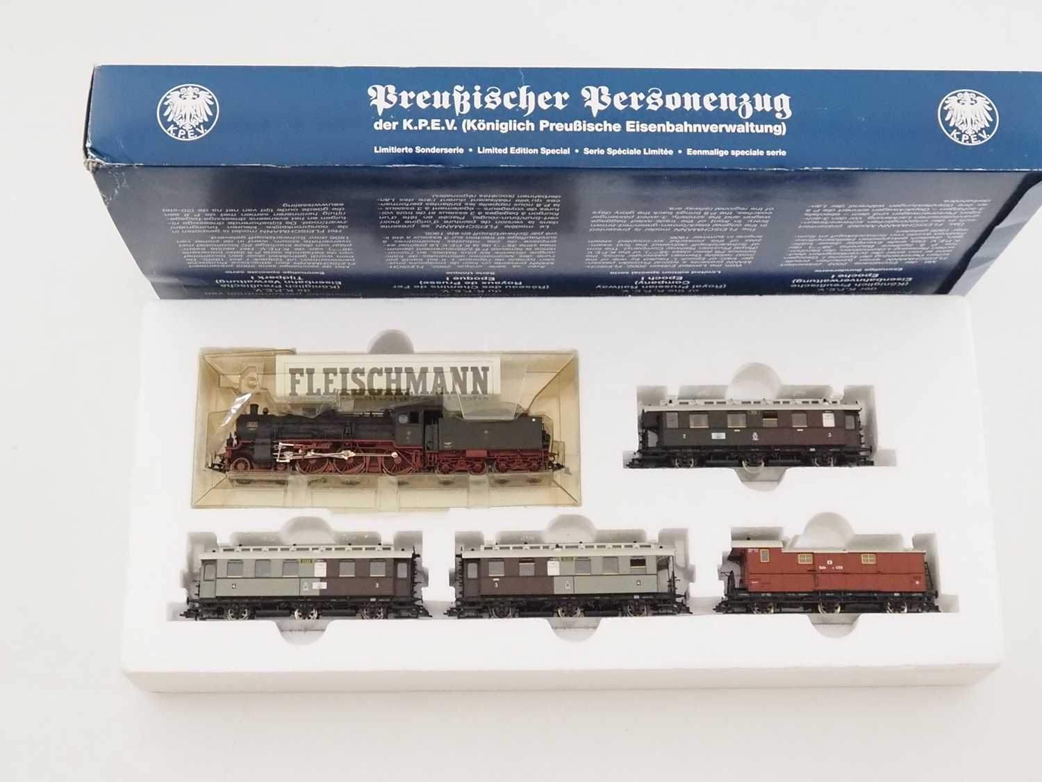 Lot 341 - A FLEISCHMANN HO gauge 4899 limited edition...