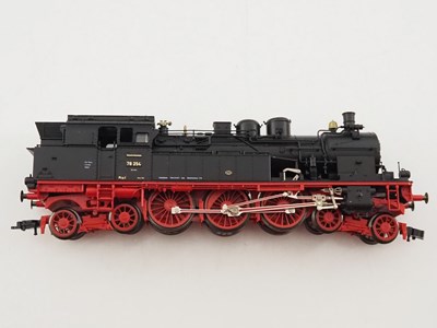 Lot 342 - A FLEISCHMANN HO gauge 4887 limited edition...