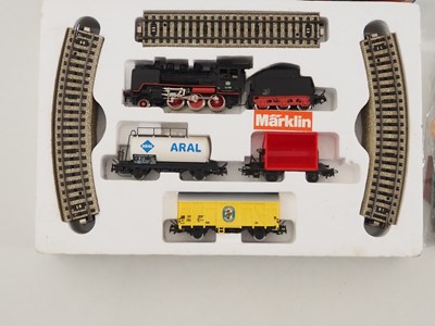 Lot 361 - A MARKLIN HO gauge 3-rail AC 3203 Starter...