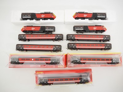 Lot 364 - A group of HORNBY OO gauge Intercity 125 power...