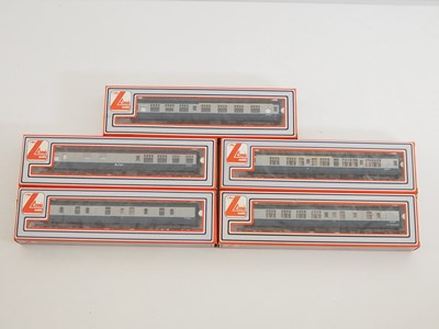 Lot 371 - A group of LIMA OO gauge Mark 1 coaches in...