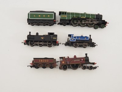 Lot 400 - A group of unboxed HORNBY OO gauge steam...