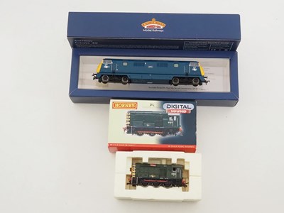 Lot 404 - A pair of OO gauge diesel locomotives...