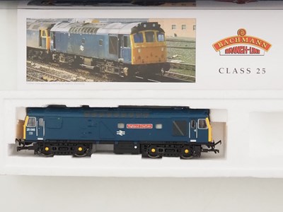 Lot 405 - A pair of OO gauge diesel locomotives in BR...