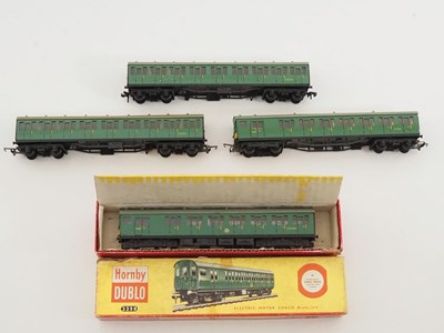 Lot 459 - A HORNBY DUBLO OO gauge 2250 2-rail Southern...