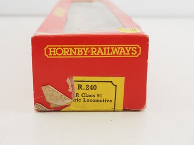 Lot 466 - A HORNBY OO gauge class 91 electric locomotive...