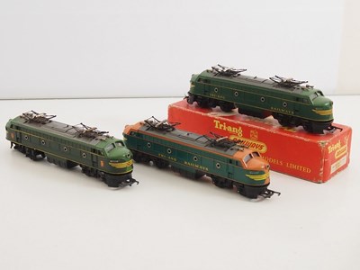 Lot 470 - A group of TRI-ANG OO gauge Transcontinental...