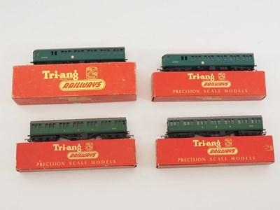 Lot 492 - A TRI-ANG OO gauge Suburban 2-car EMU together...