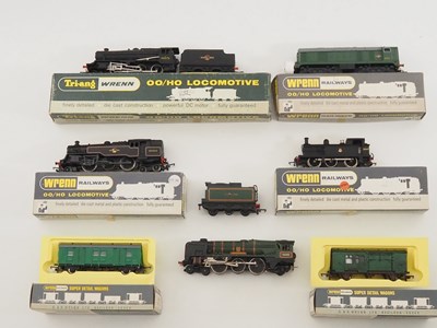 Lot 502 - A group of WRENN OO gauge rolling stock...