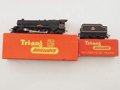 Lot 506 - A group of TRI-ANG OO gauge steam locomotives...