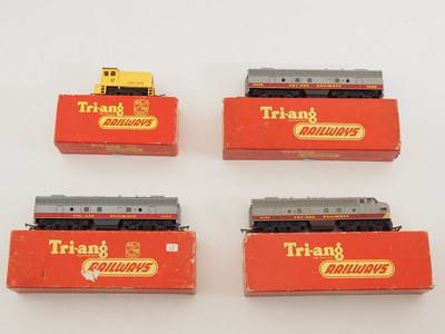 Lot 507 - A group of TRI-ANG OO gauge Transcontinental...