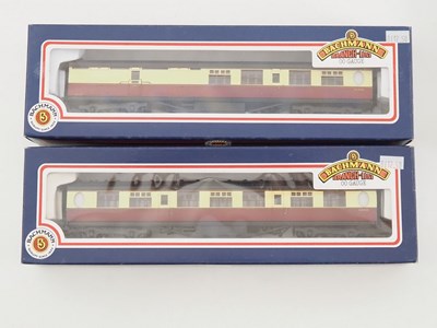 Lot 524 - A BACHMANN OO gauge 'Lord Nelson' steam...