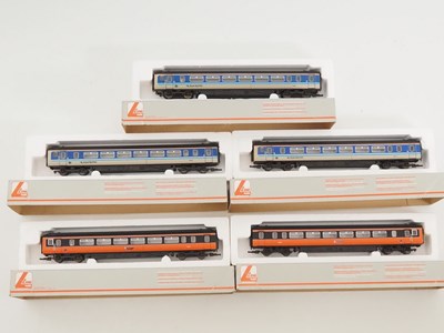 Lot 536 - A pair of LIMA OO gauge class 156 Super...