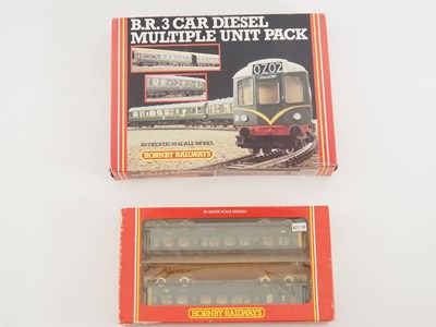 Lot 543 - A pair of HORNBY OO gauge class 110 2 and...