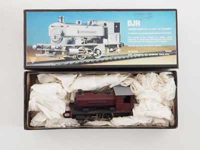 Lot 547 - A group of OO gauge unbuilt/part built/fully...