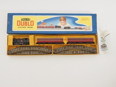 Lot 563 - A HORNBY DUBLO OO gauge EDP10 0-6-2 Tank...