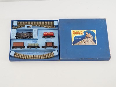 Lot 564 - A HORNBY DUBLO OO gauge EDG17 0-6-2 Tank Goods...