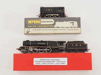 Lot 580 - A pair of WRENN OO gauge locomotives...