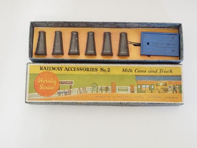 Lot 612 - A group of HORNBY SERIES O gauge accessories...