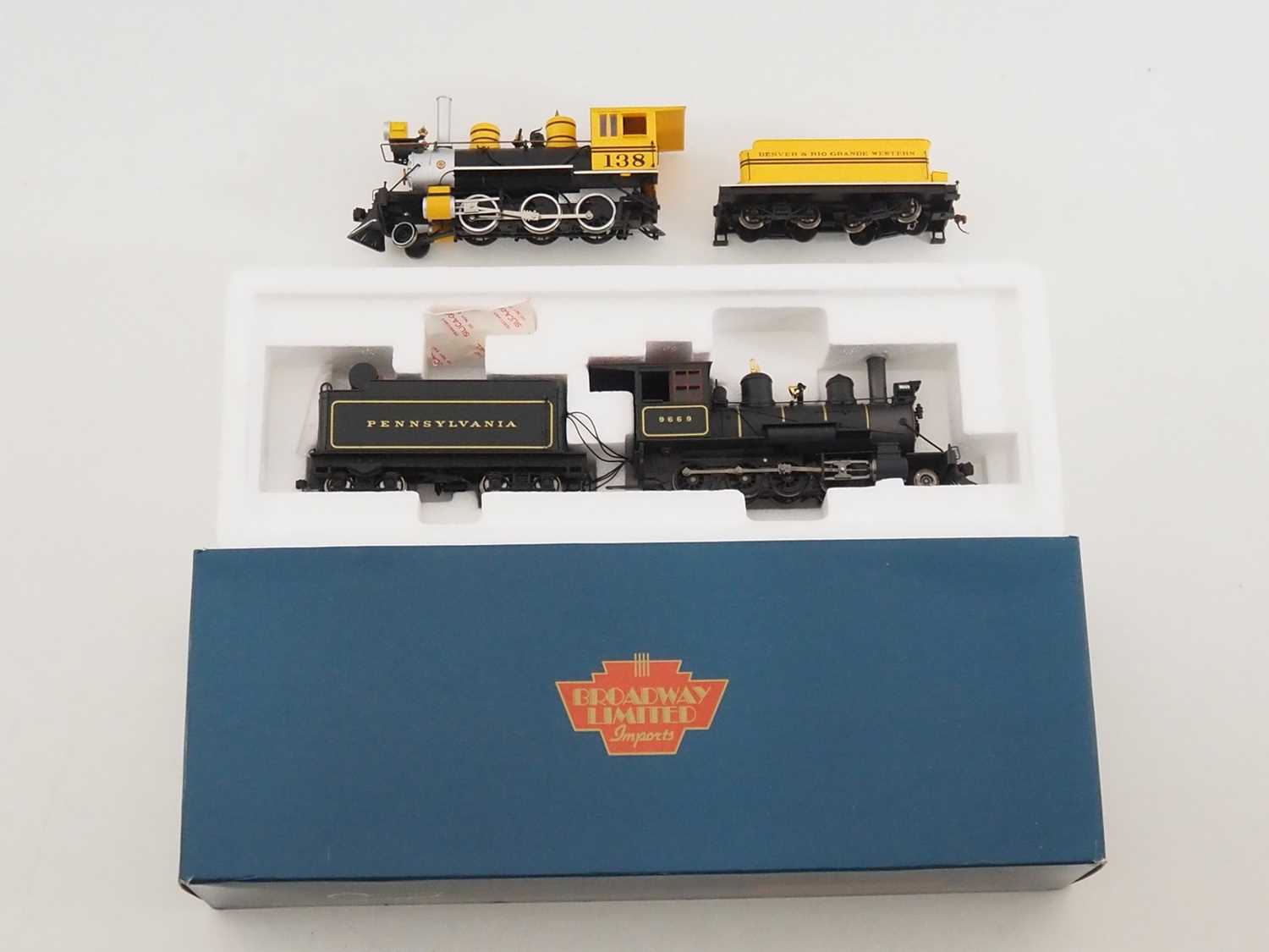 Lot 614 - A pair of On30 gauge American Outline narrow...