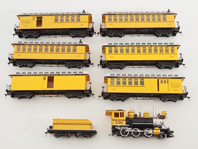 Lot 616 - A group of SPECTRUM On30 gauge rolling stock...