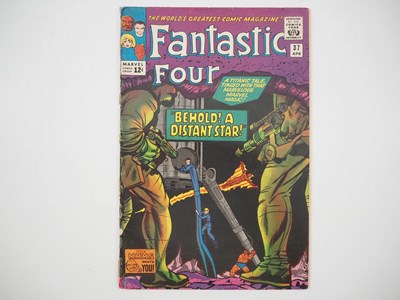 Lot 208 - FANTASTIC FOUR #37 (1965 - MARVEL) - Skrulls...