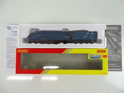 Lot 489 - A HORNBY R3285TTS Class A4 steam locomotive in...