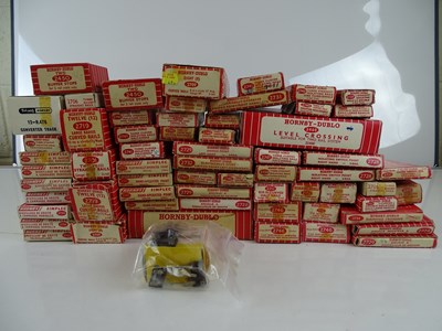 Lot 511 - A large quantity of HORNBY DUBLO 2-rail track...