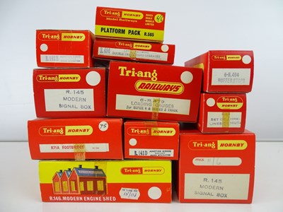 Lot 517 - A large quantity of TRI-ANG/HORNBY OO Gauge...