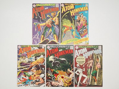 Lot 52 - ATOM AND HAWKMAN #40, 41, 42, 43, 44 (5 in...