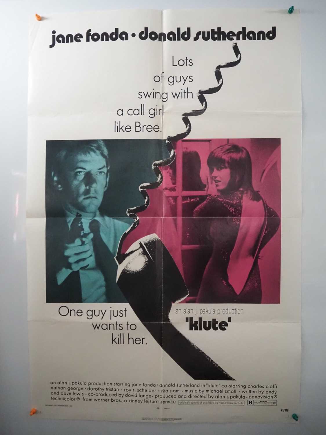 Lot 109 - KLUTE (1971) One sheet movie poster - Donald...