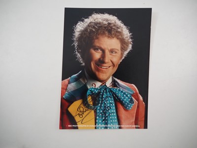 Lot 230 - A group of DOCTOR WHO autographs comprising...