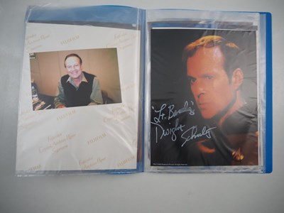 Lot 260 - A mixed quantity of STAR TREK related...