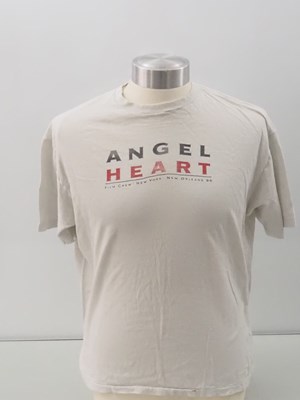 Lot 324 - A group of various crew clothing items...